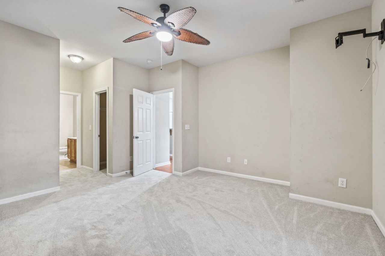 3234 Volterra Way  Photo 23