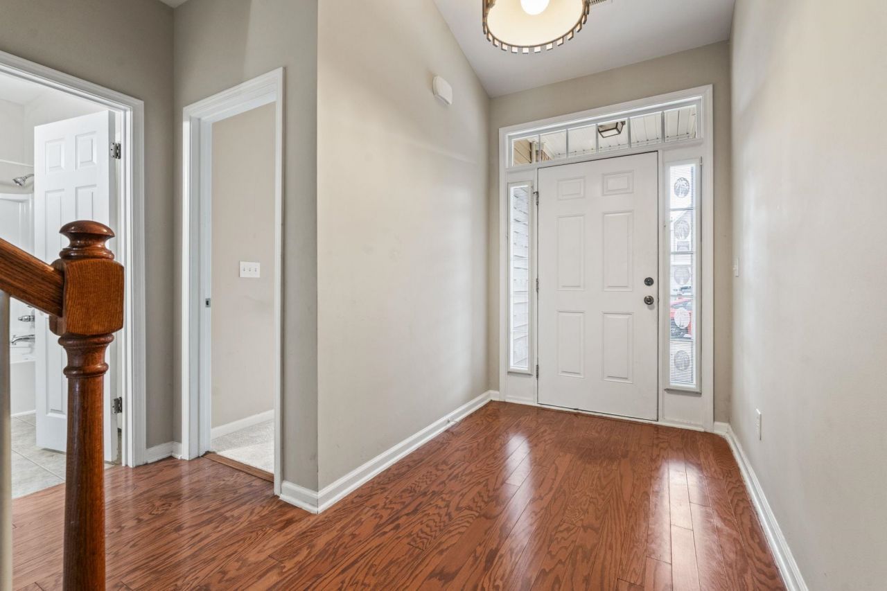 3234 Volterra Way  Photo 4