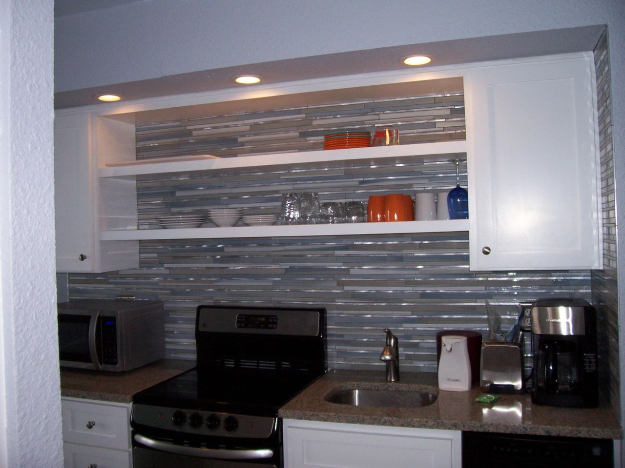 9550 Shore Dr. Photo 5