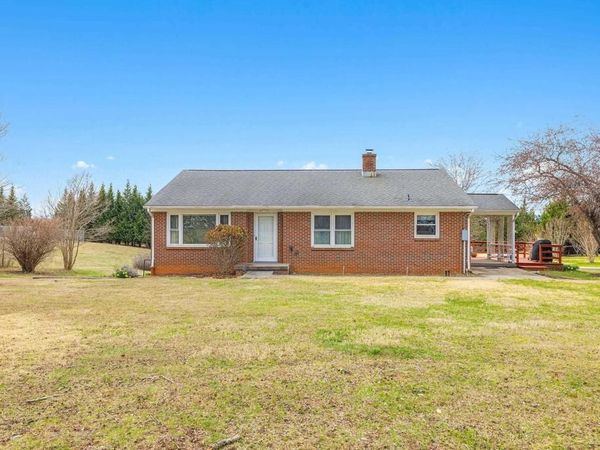 4112 DICKERSON RD, CHARLOTTESVILLE, VA 22911