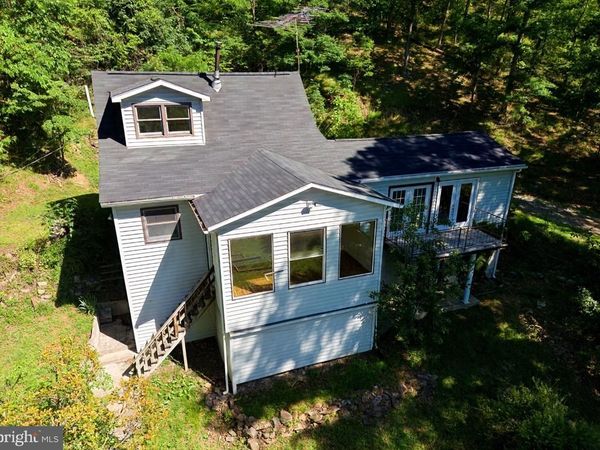 2932 KERNS SCHOOL ROAD, SPRINGFIELD, WV 26763