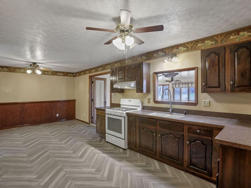 6410 Smith Run Road, Glouster, OH 45732 Photo 14