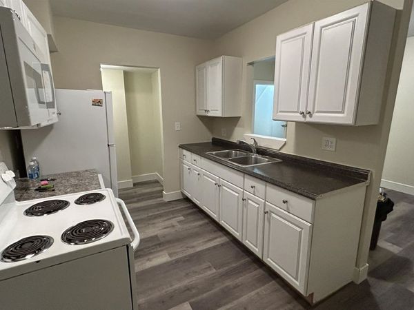 17 Park Street, Dover, NH 03820