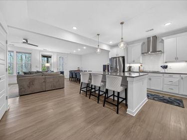 2148 Maggie Valley Drive, Apex, NC 27502