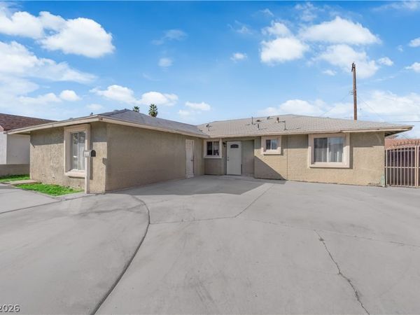 1913 Demetrius Avenue, Las Vegas, NV 89101