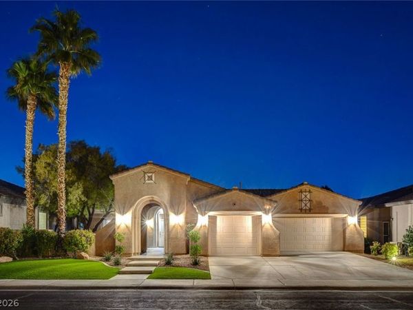 4634 Bersaglio Street , Las Vegas, NV 89135