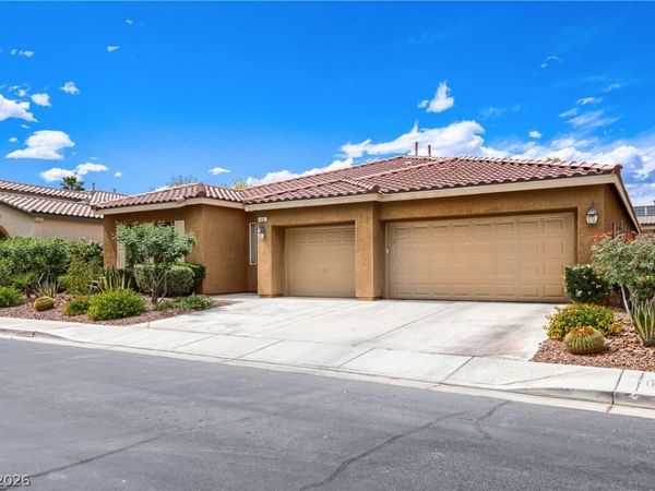 4458 Via Bianca Avenue, Las Vegas, NV 89141