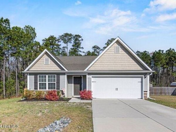 238 Poppleton Drive, Hampstead, NC 28443