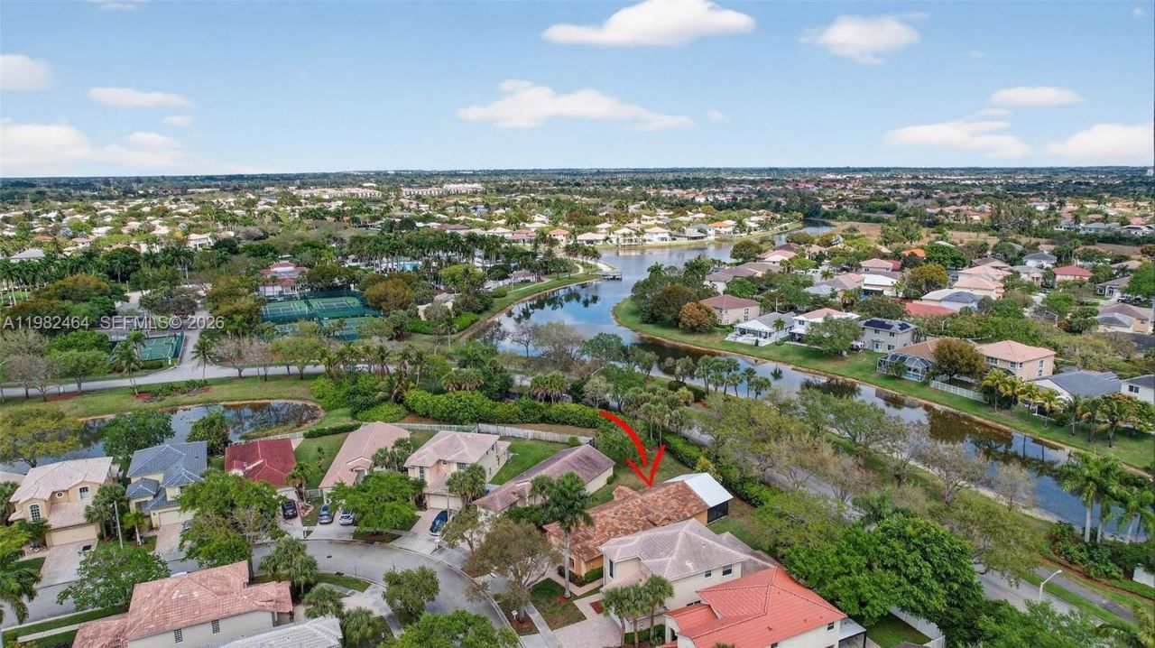 1281 NW 170th Ave, Pembroke Pines, FL 33028 Photo