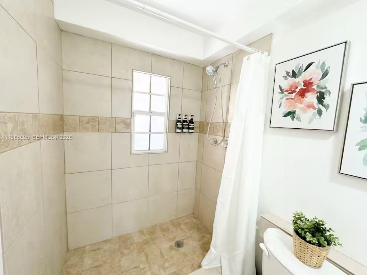 412 NW 95th St , Miami, FL 33150 Photo