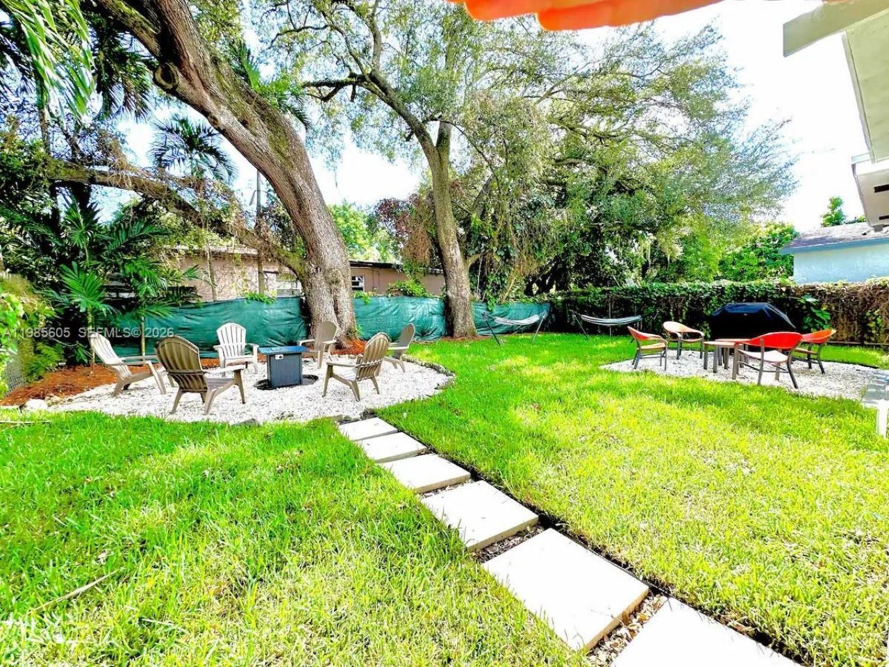 412 NW 95th St , Miami, FL 33150 Photo