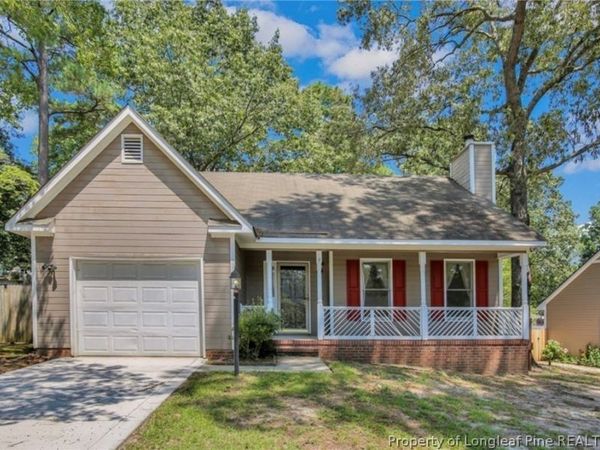 6721 Saint Julian Way, Fayetteville, NC 28314