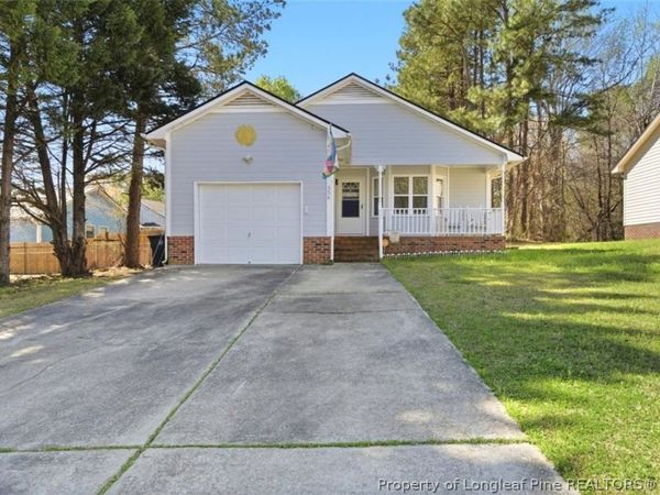 554 Abbottswood Drive, Fayetteville, NC 28301