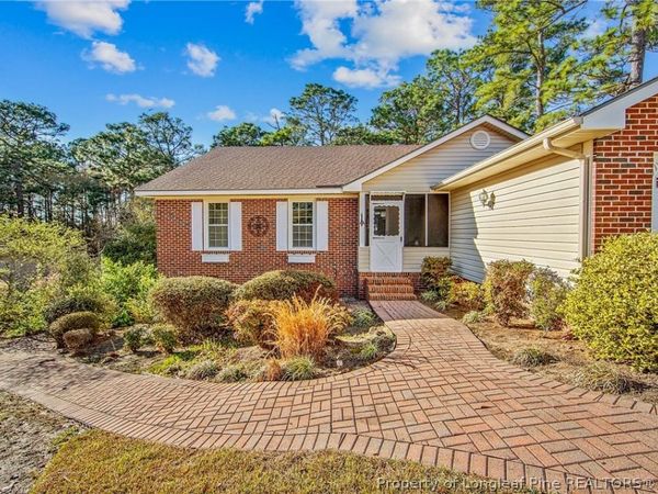 3406 Hawthorne Street, Hope Mills, NC 28348