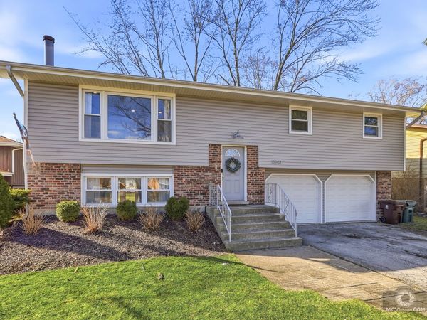 16240 Debra Drive , Oak Forest, IL 60452