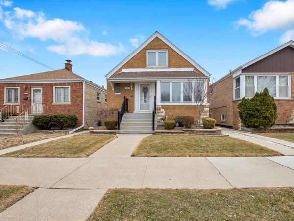 6719 S Keeler Avenue, Chicago, IL 60629
