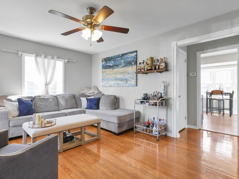 327 E Jeffrey Place, Columbus, OH 43214 Photo 12