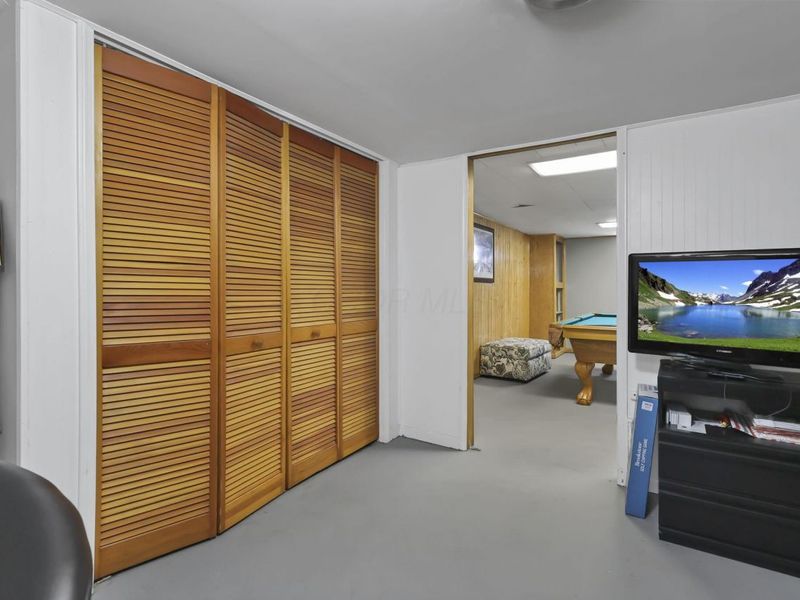 327 E Jeffrey Place, Columbus, OH 43214 Photo 35