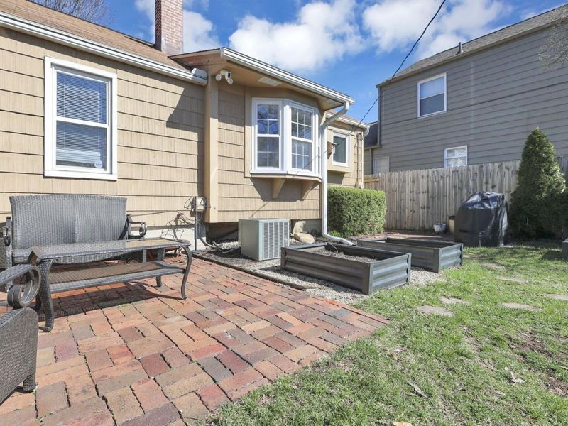 327 E Jeffrey Place, Columbus, OH 43214 Photo 40