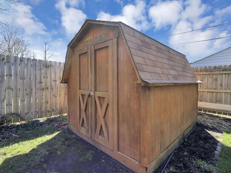 327 E Jeffrey Place, Columbus, OH 43214 Photo 46