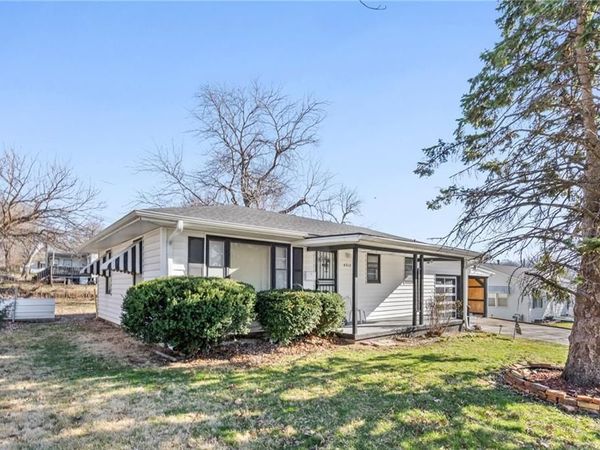 4312 Maggie Lane, Kansas City, KS 66102