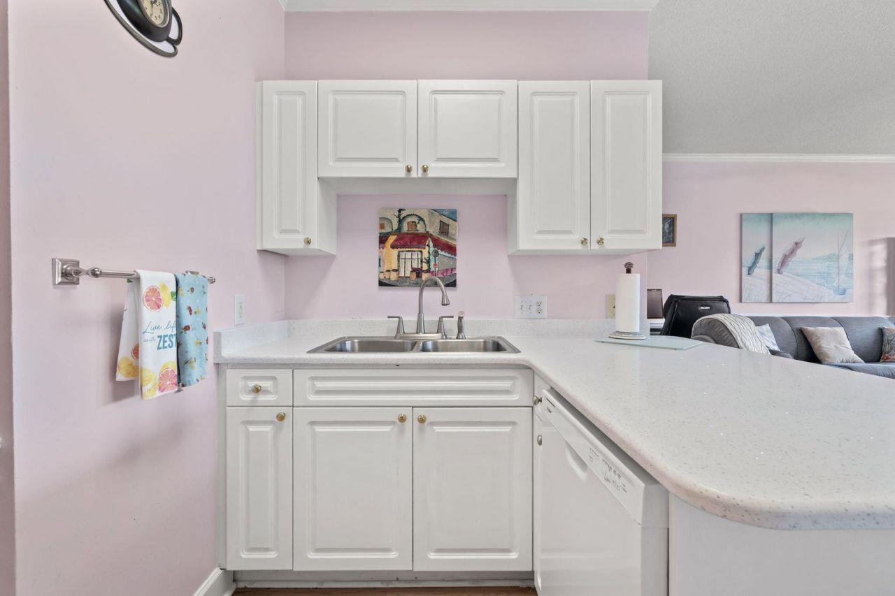 4827 Orchid Way Photo 10