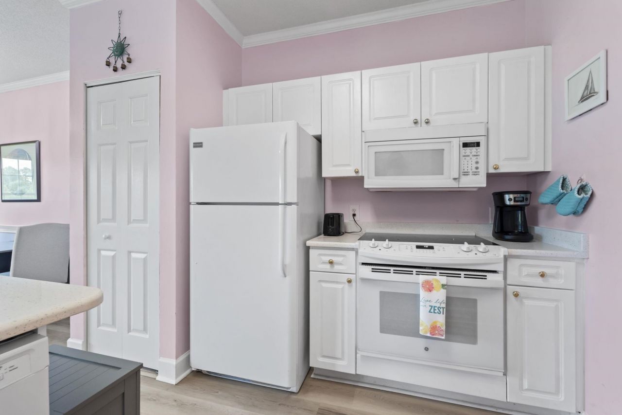 4827 Orchid Way Photo 14