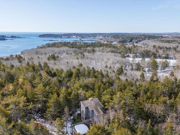 31 Schaefer Lane, Saint George, ME 04860