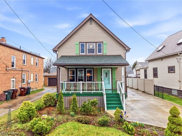 4918 Yorkshire Avenue , Parma, OH 44134