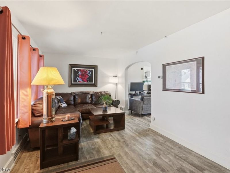 4918 Yorkshire Avenue, Parma, OH 44134 Photo 12