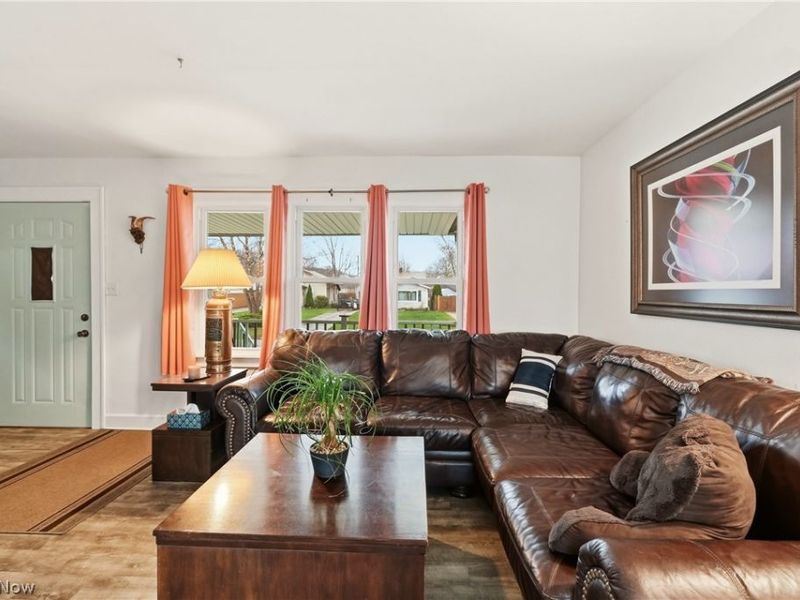 4918 Yorkshire Avenue, Parma, OH 44134 Photo 14