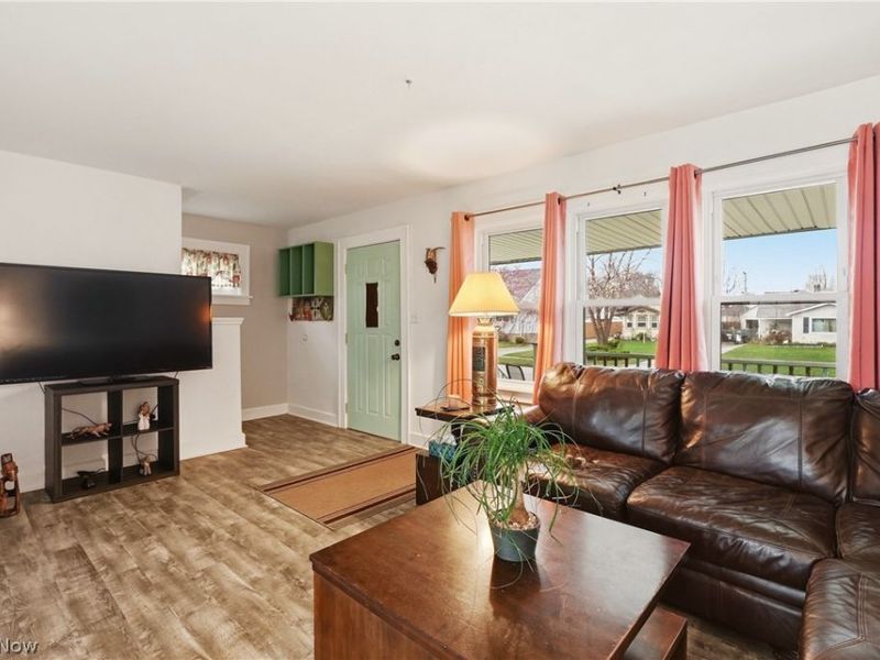 4918 Yorkshire Avenue, Parma, OH 44134 Photo 15