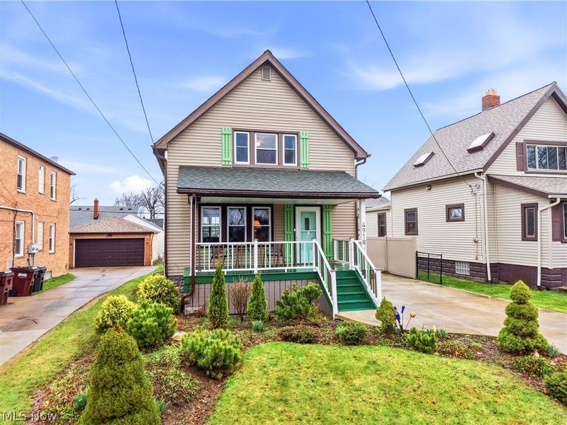 4918 Yorkshire Avenue, Parma, OH 44134 Photo 2