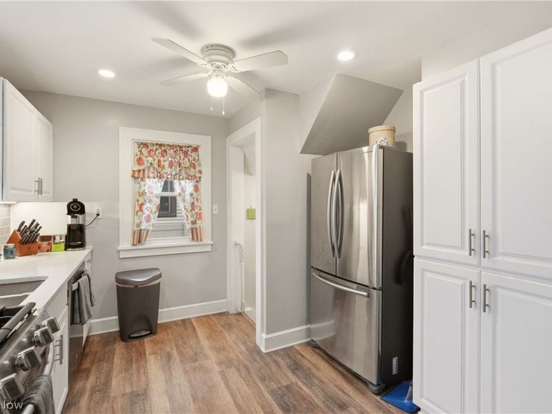 4918 Yorkshire Avenue, Parma, OH 44134 Photo 25