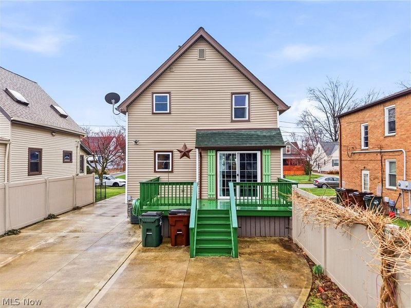 4918 Yorkshire Avenue, Parma, OH 44134 Photo 9