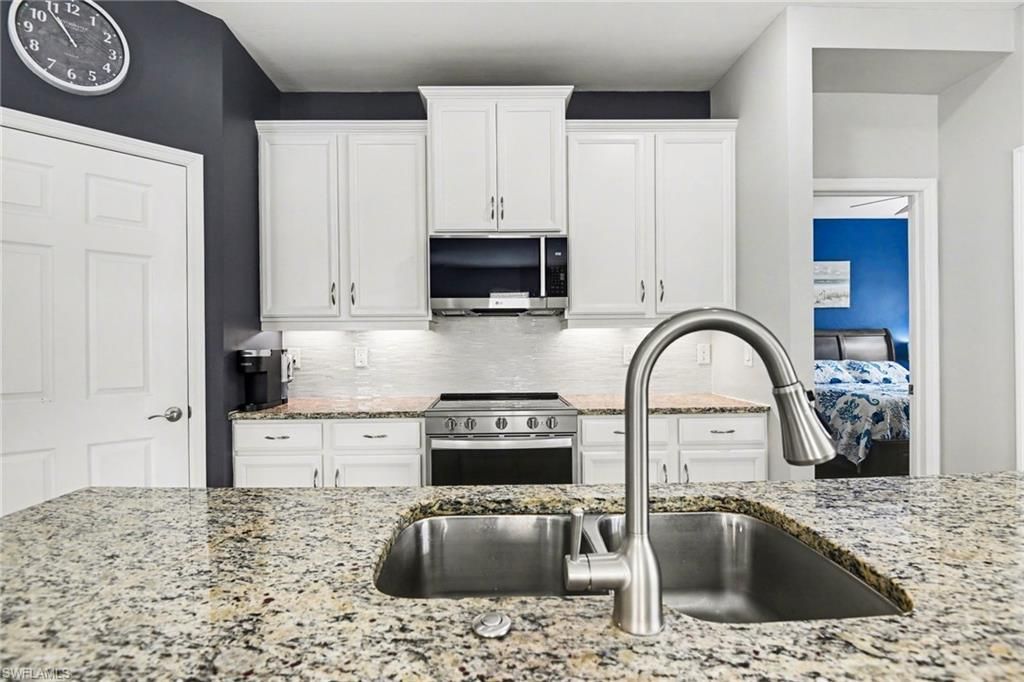 15154 Yellow Wood Dr , Alva, FL 33920 Photo