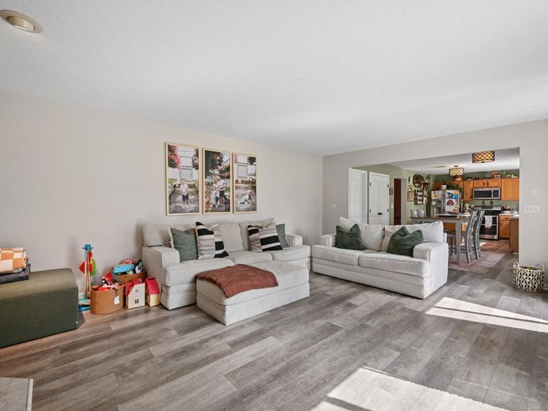 10153 Whittlesey Drive, Union, KY 41091 Photo 12