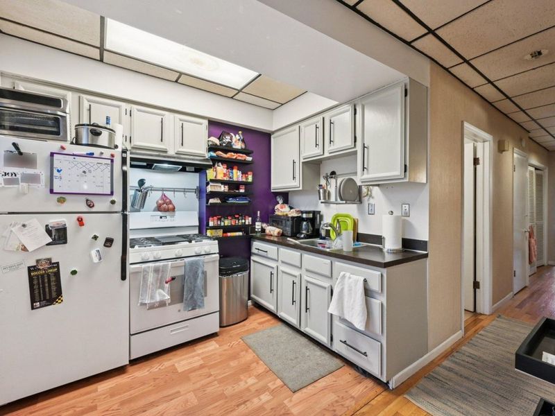 758 Neil Avenue, Unit A&B, Columbus, OH 43215 Photo 17