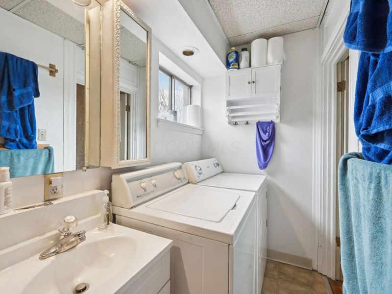 758 Neil Avenue, Unit A&B, Columbus, OH 43215 Photo 8