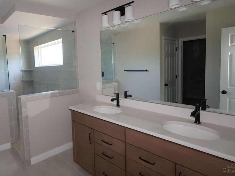 5771 Irwin Drive, Unit 140, Green Township, OH 45248 Photo 9