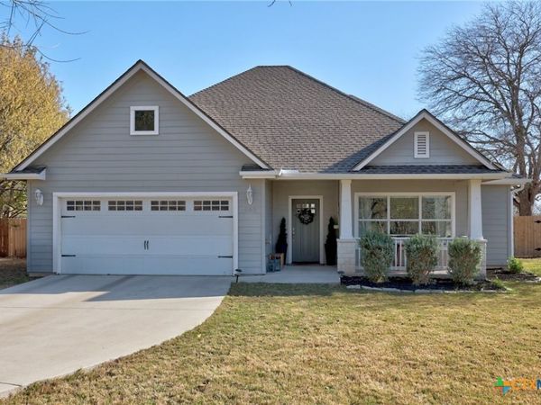 502 NW River Road , Martindale, TX 78655