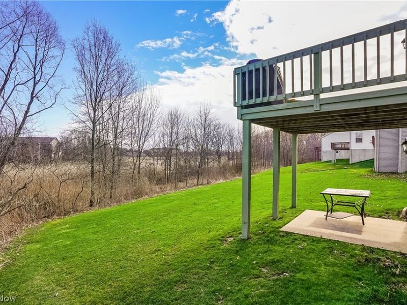 3885 Heron Court, Stow, OH 44224 Photo 2