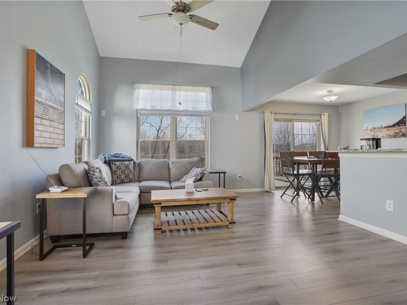 3885 Heron Court, Stow, OH 44224 Photo 6