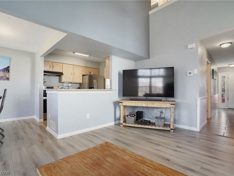 3885 Heron Court, Stow, OH 44224 Photo 9