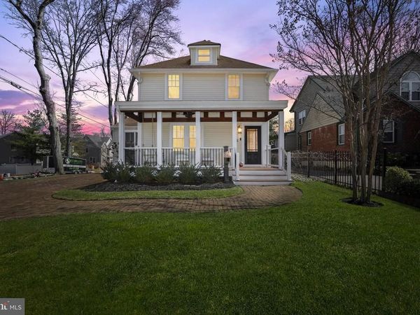 401 SPRUCE STREET, HADDONFIELD, NJ 08033