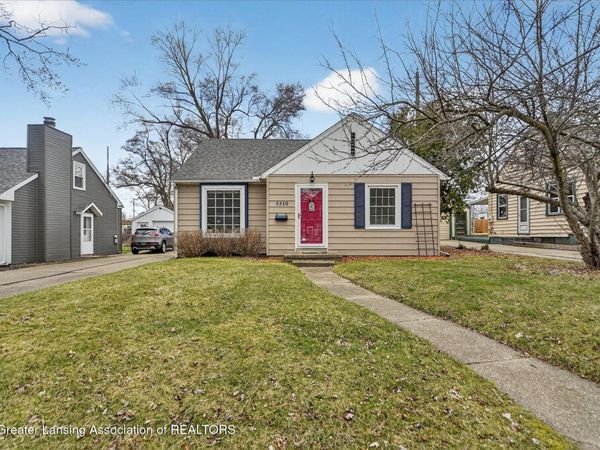 3310 Ellen Avenue, Lansing, MI 48910