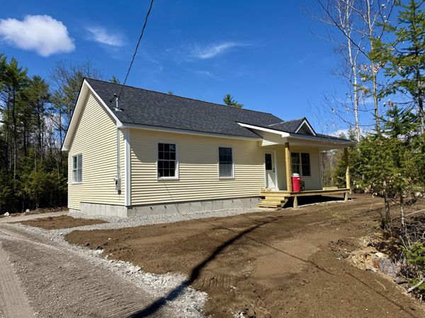 473b Middle Road, Standish, ME 04085