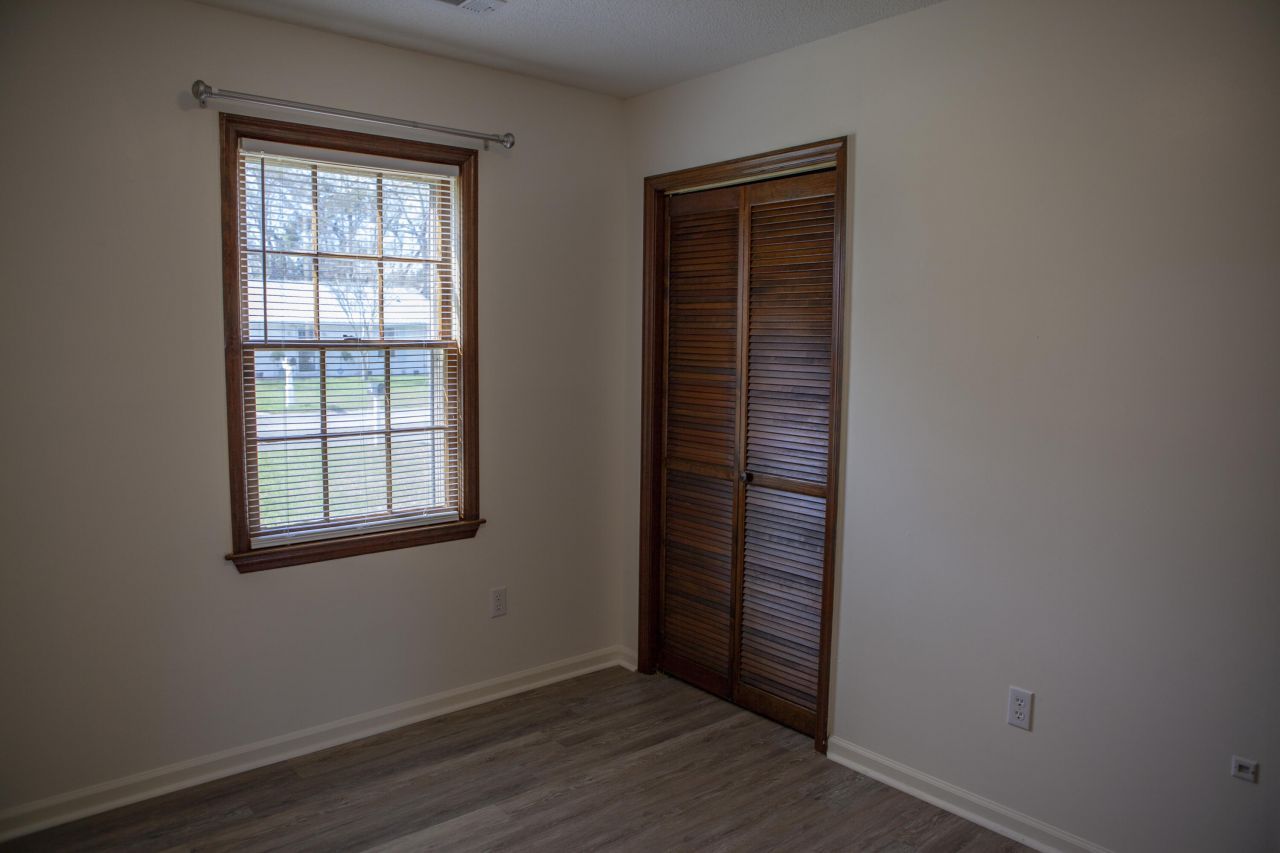 138 Pawley Drive Photo 17