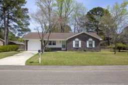 138 Pawley Drive photo 4