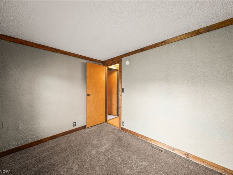 8698 Pierce Road, Garrettsville, OH 44231 Photo 17